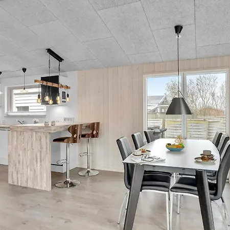 Ferienhaus 3 Bedroom Lovely In *