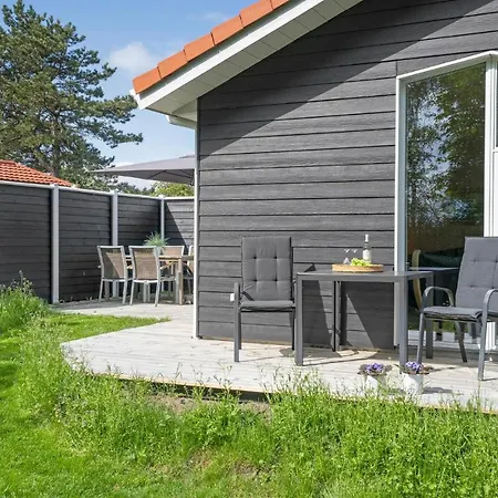 3 Bedroom Lovely In Ferienhaus Slagelse